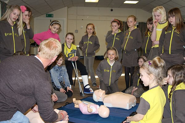 Longlevens Brownies get their First Aid Badges